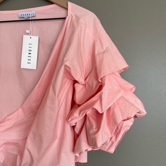 NWT LIONESS Esmerelda Wrap Top in Blush Size Small Pink Puff Sleeve Ruffles Sexy - Picture 8 of 16